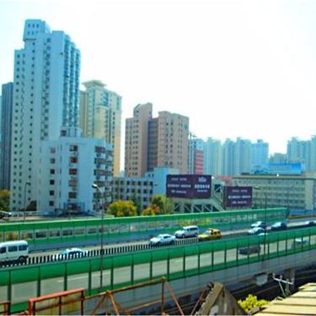 7Days Inn Shanghai Caobao Road Metro Station Exterior photo