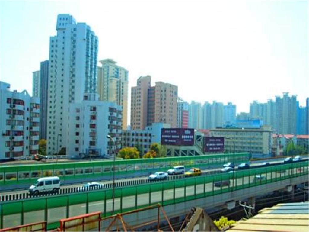 7Days Inn Shanghai Caobao Road Metro Station Exterior photo